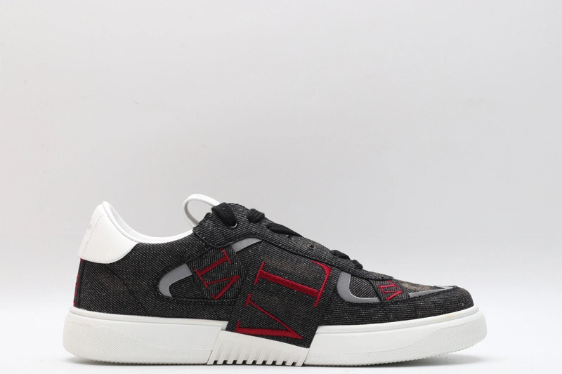 VALEN1N0 sneaker