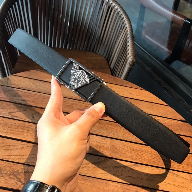 VESACE  Belt
