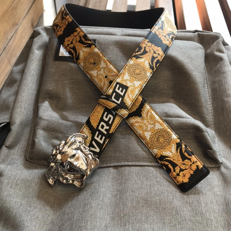 VESACE  Belt