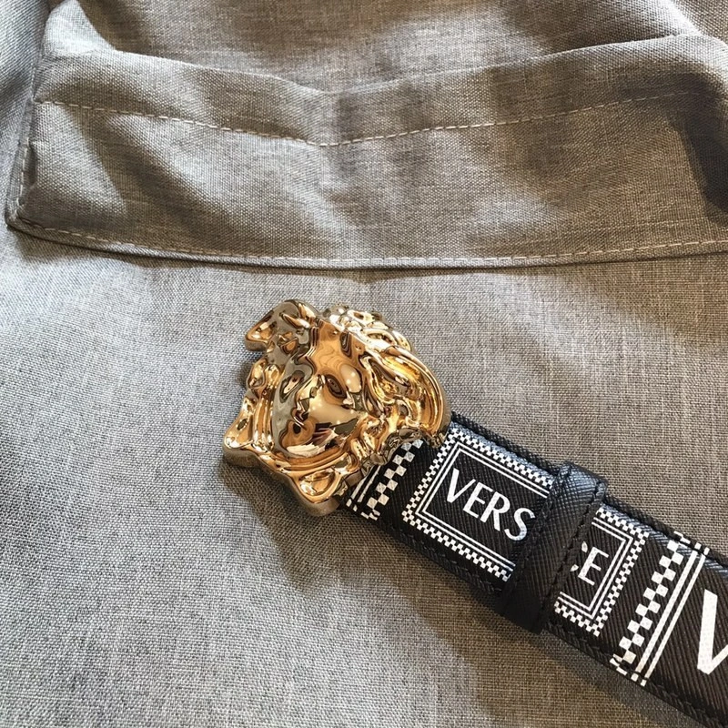 VESACE  Belt