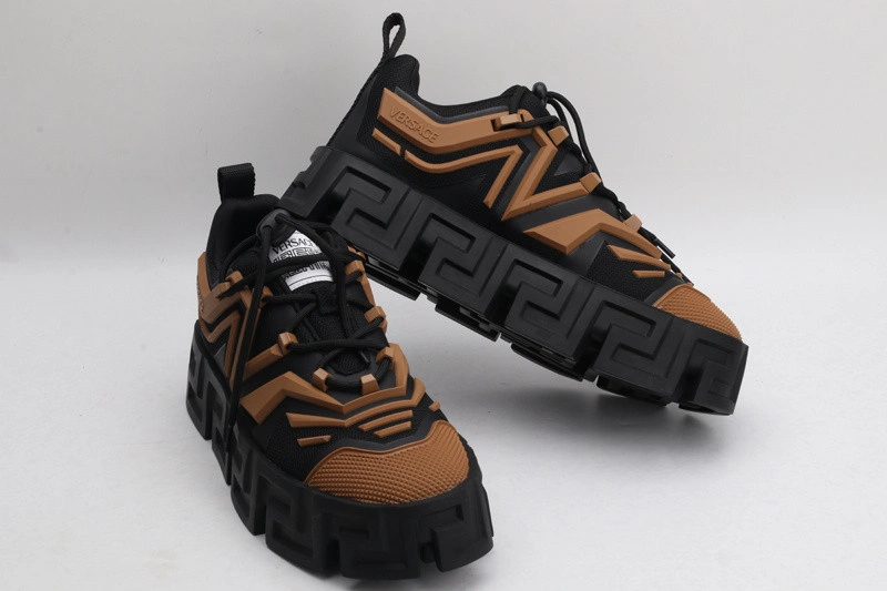 Versace  Sneakers