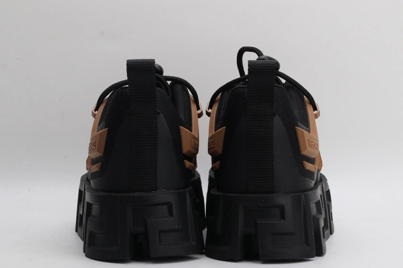 Versace  Sneakers