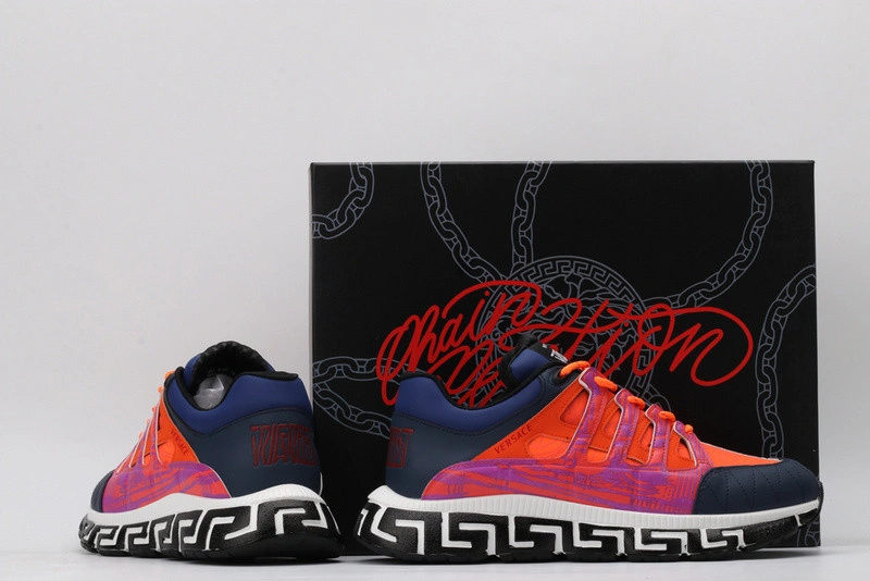 Vesace  Sneakers