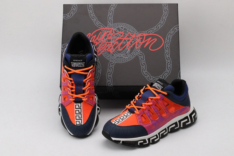 Vesace  Sneakers