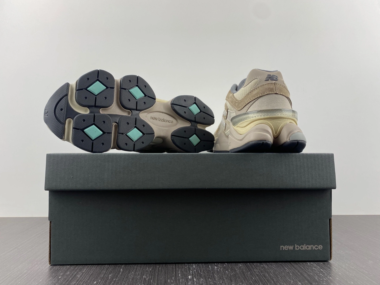 W03S4 JF Joe Freshgoods x NB 9060