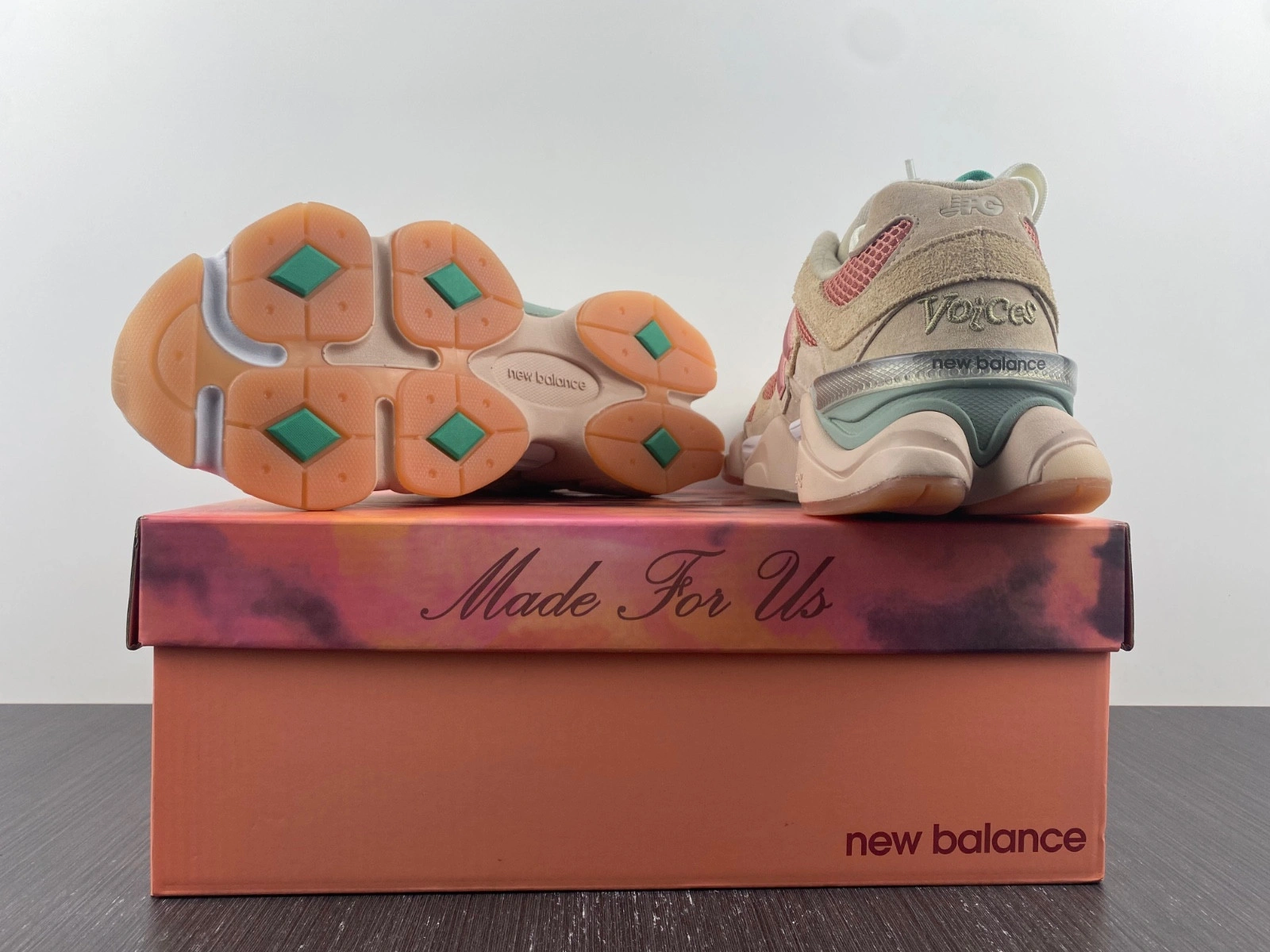 W03S4 Joe Freshgoods x NB9060  U9060JF1