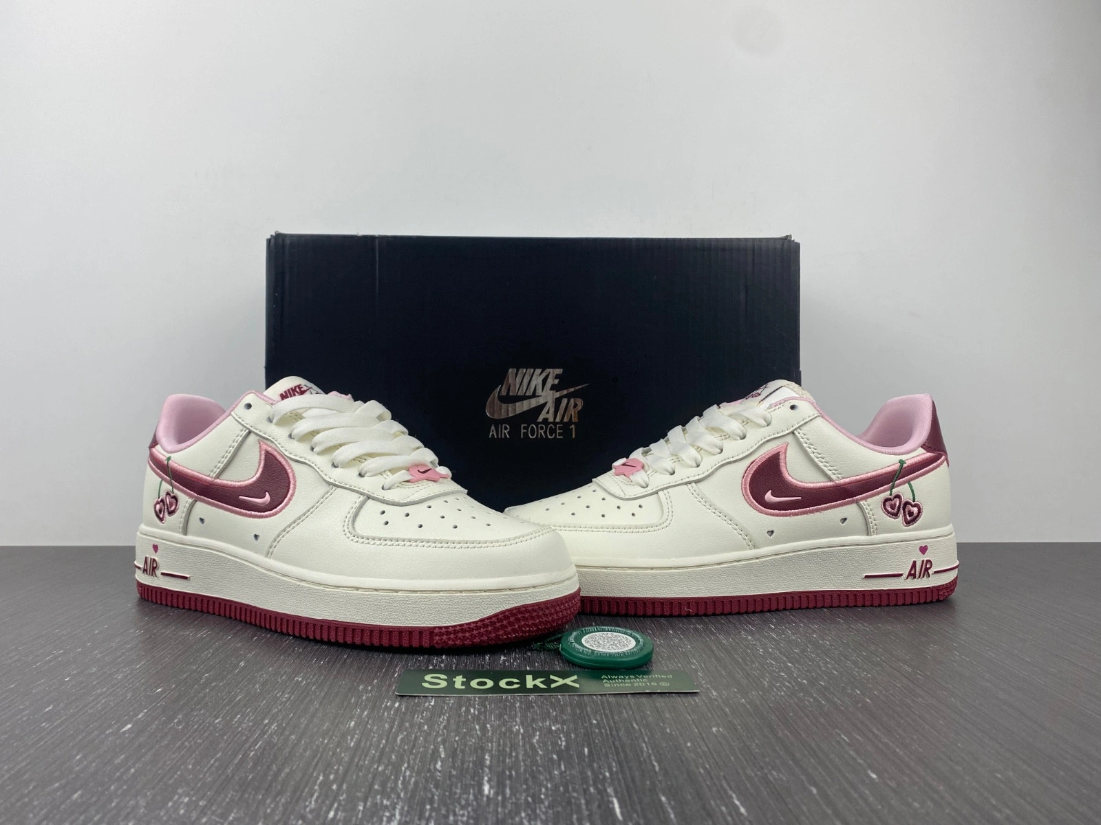 Wmns Air Force 1 Low 'Valentine's Day 2023'   FD4616-161