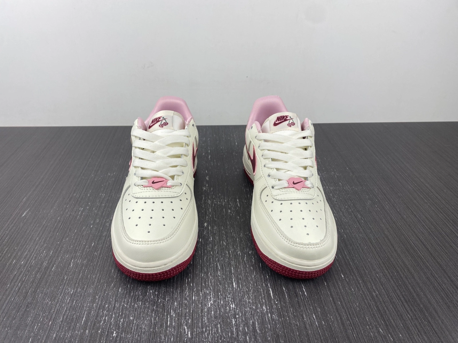 Wmns Air Force 1 Low 'Valentine's Day 2023'   FD4616-161