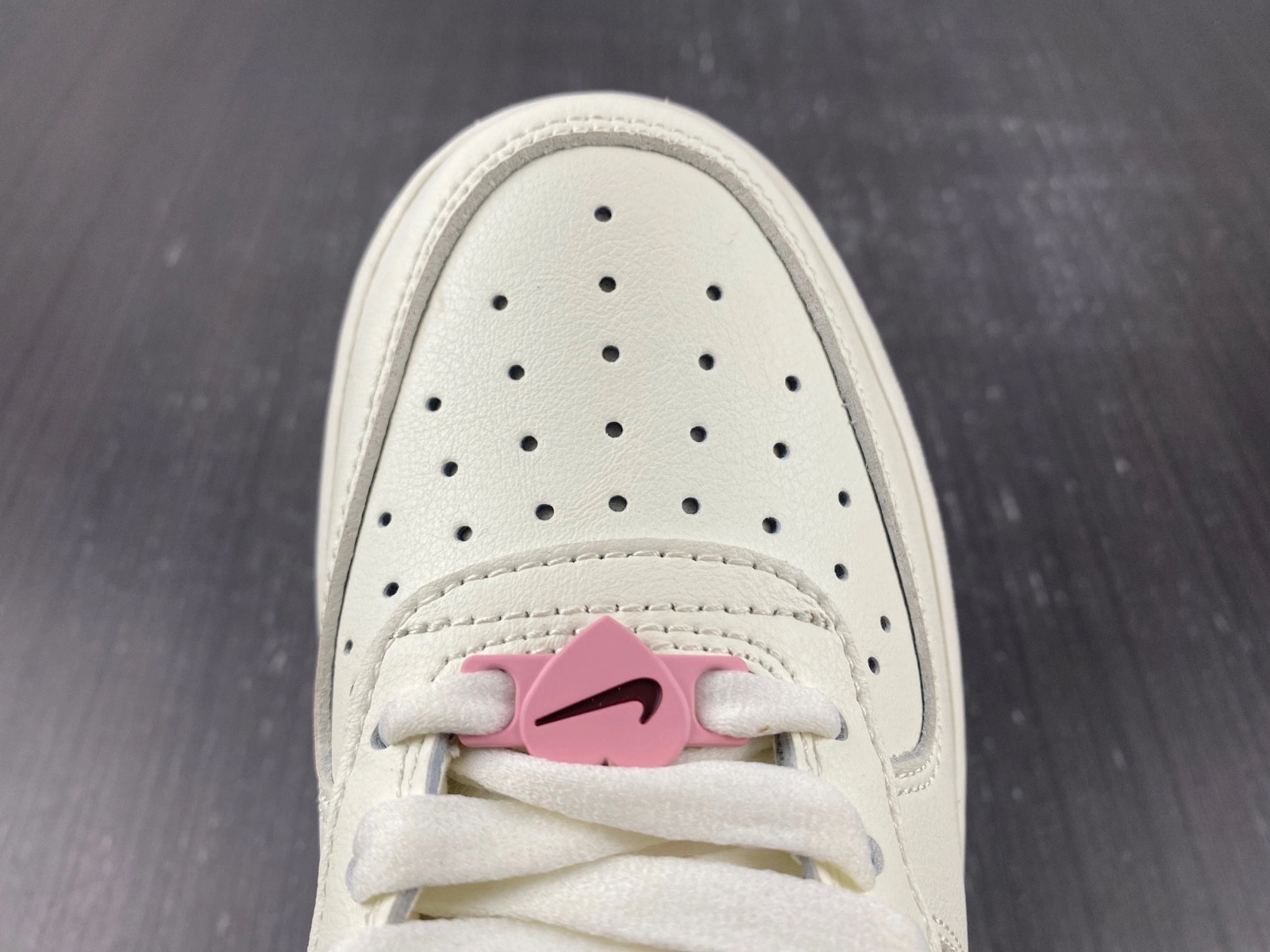Wmns Air Force 1 Low 'Valentine's Day 2023'   FD4616-161