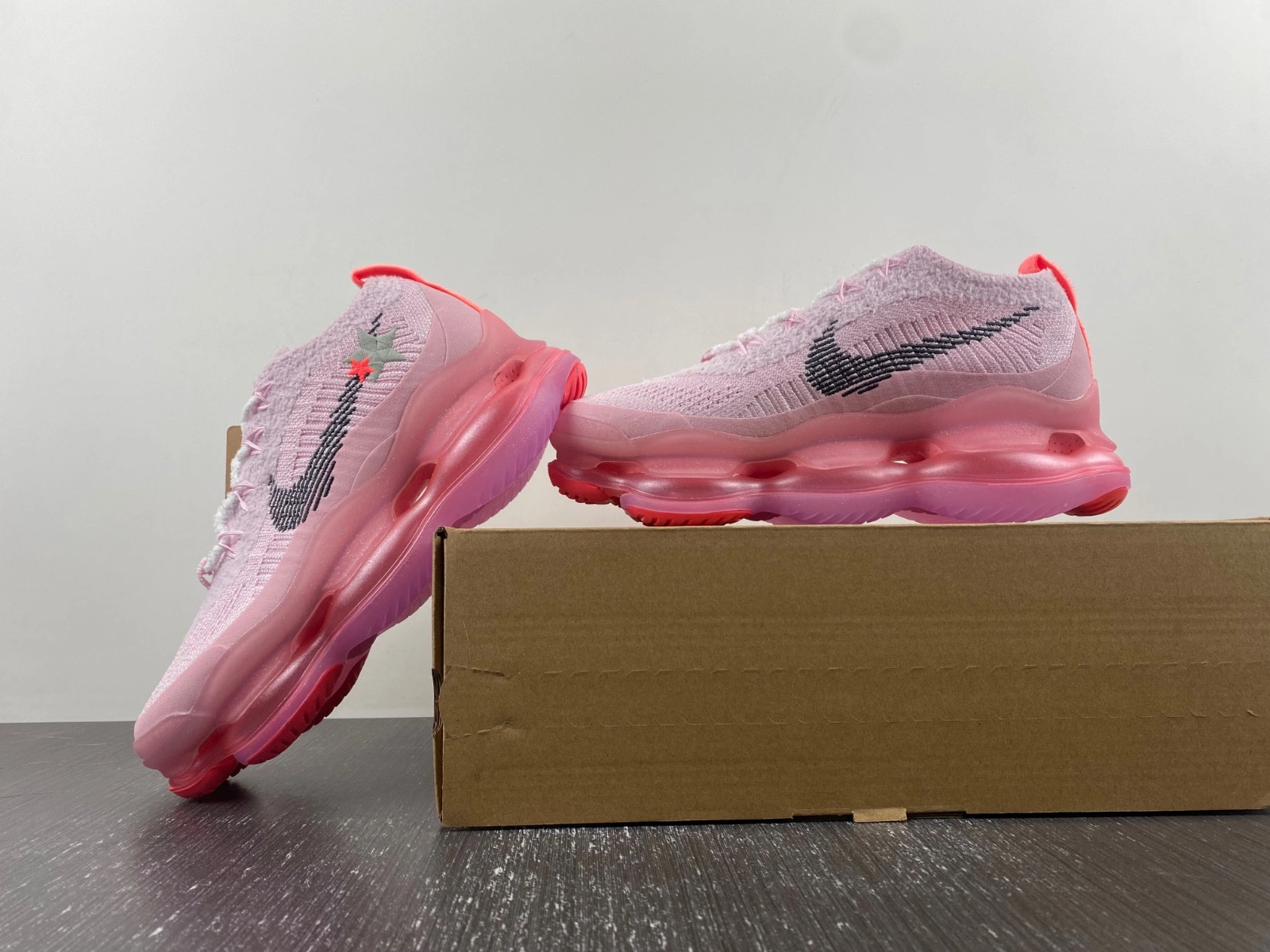 Wmns Air Max Scorpion Flyknit 'Barbie' - FN8925 696