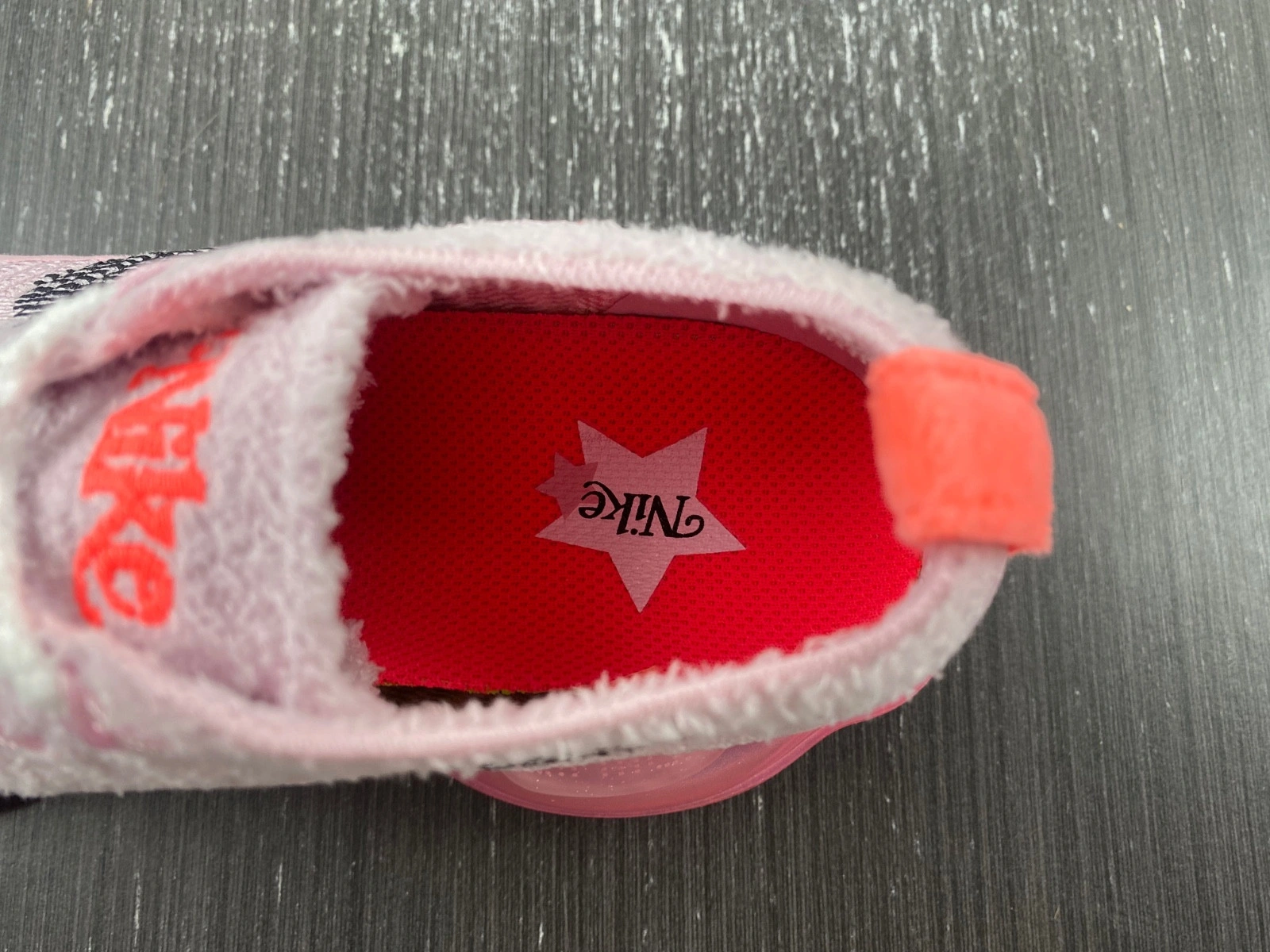 Wmns Air Max Scorpion Flyknit 'Barbie' - FN8925 696