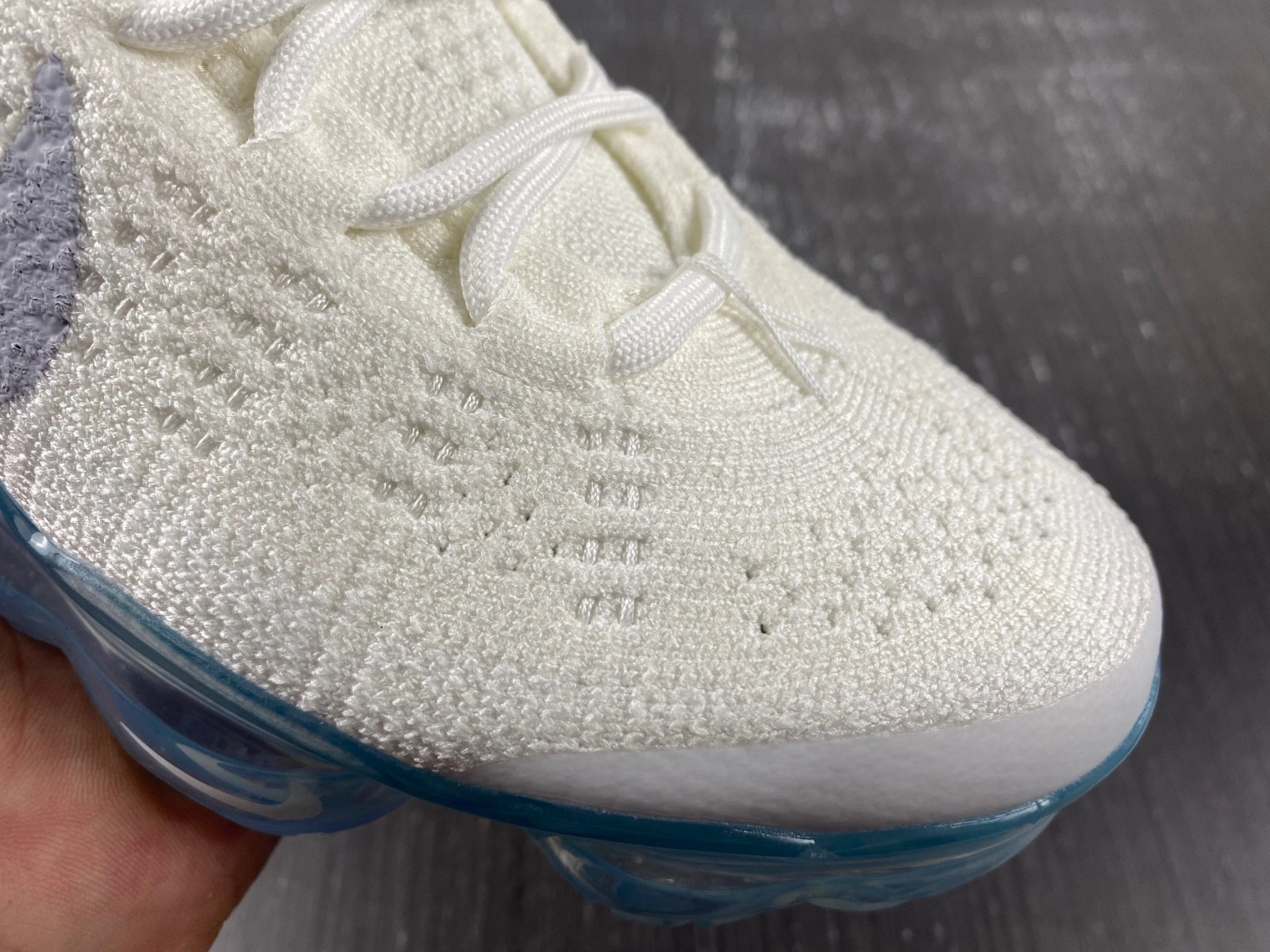 Wmns Air VaporMax 2023 Flyknit 'Pure Platinum'  DV6840-100