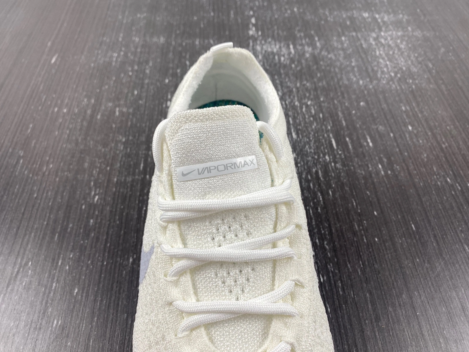 Wmns Air VaporMax 2023 Flyknit 'Pure Platinum'  DV6840-100