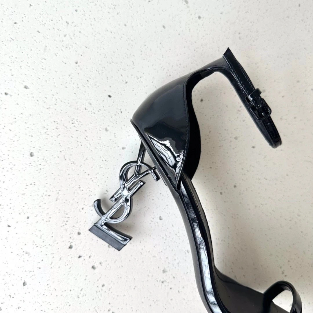 YSL HIGH HELLED SHOES