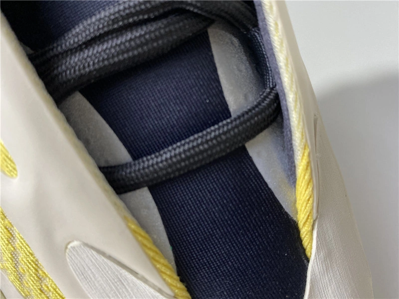 Yeezy 700 V3 “Srphym   G54853
