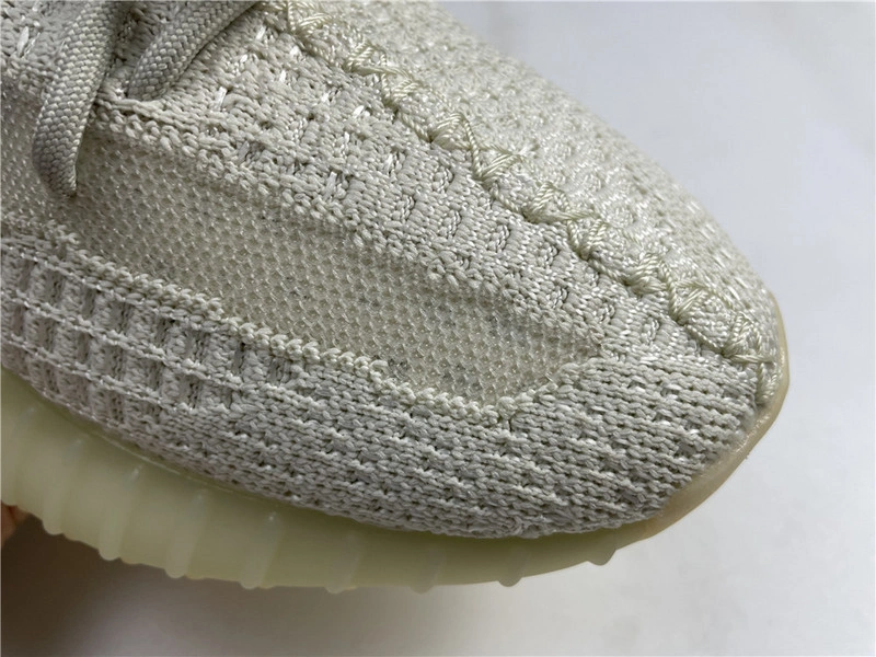 Yeezy Boost 350 V2   GY3438