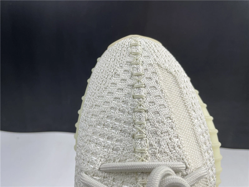 Yeezy Boost 350 V2   GY3438