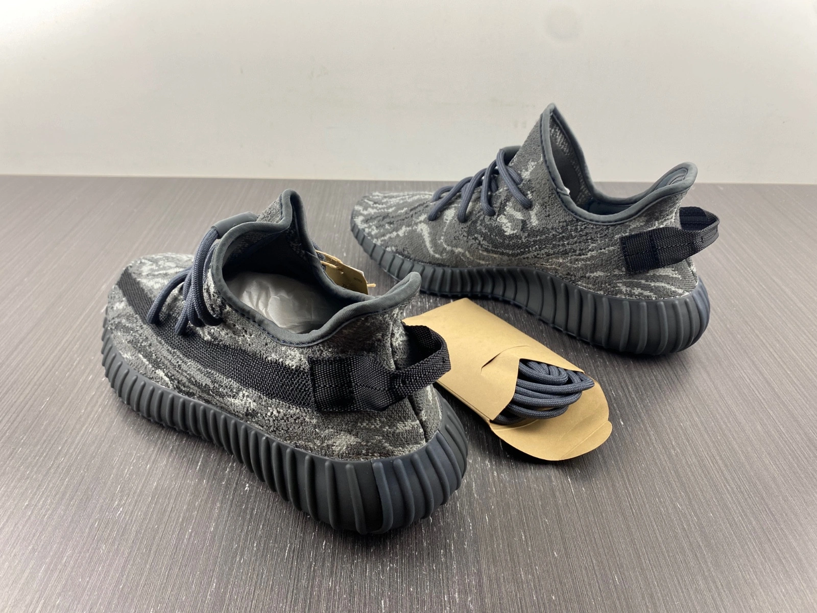 Yeezy Boost 350 V2 “MX Grey” ID4811