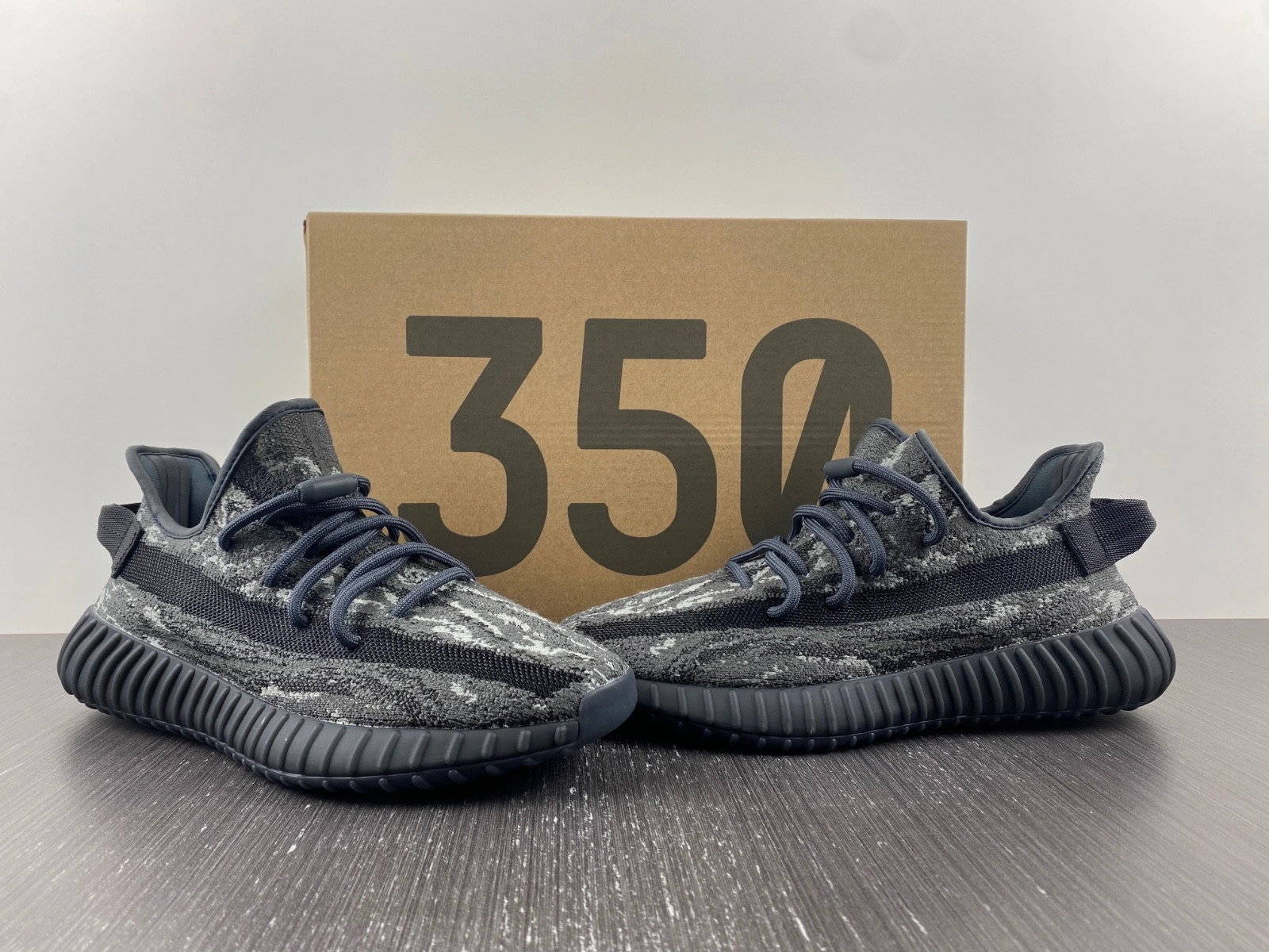 Yeezy Boost 350 V2 “MX Grey” ID4811