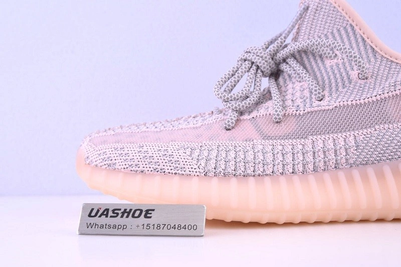 Yeezy Boost 350 V2 