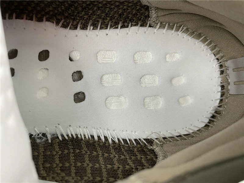Yeezy Boost 350v2 “Ash Stone”  GW0089