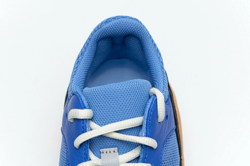 Yeezy Boost 700 Bright Blue GZ0541
