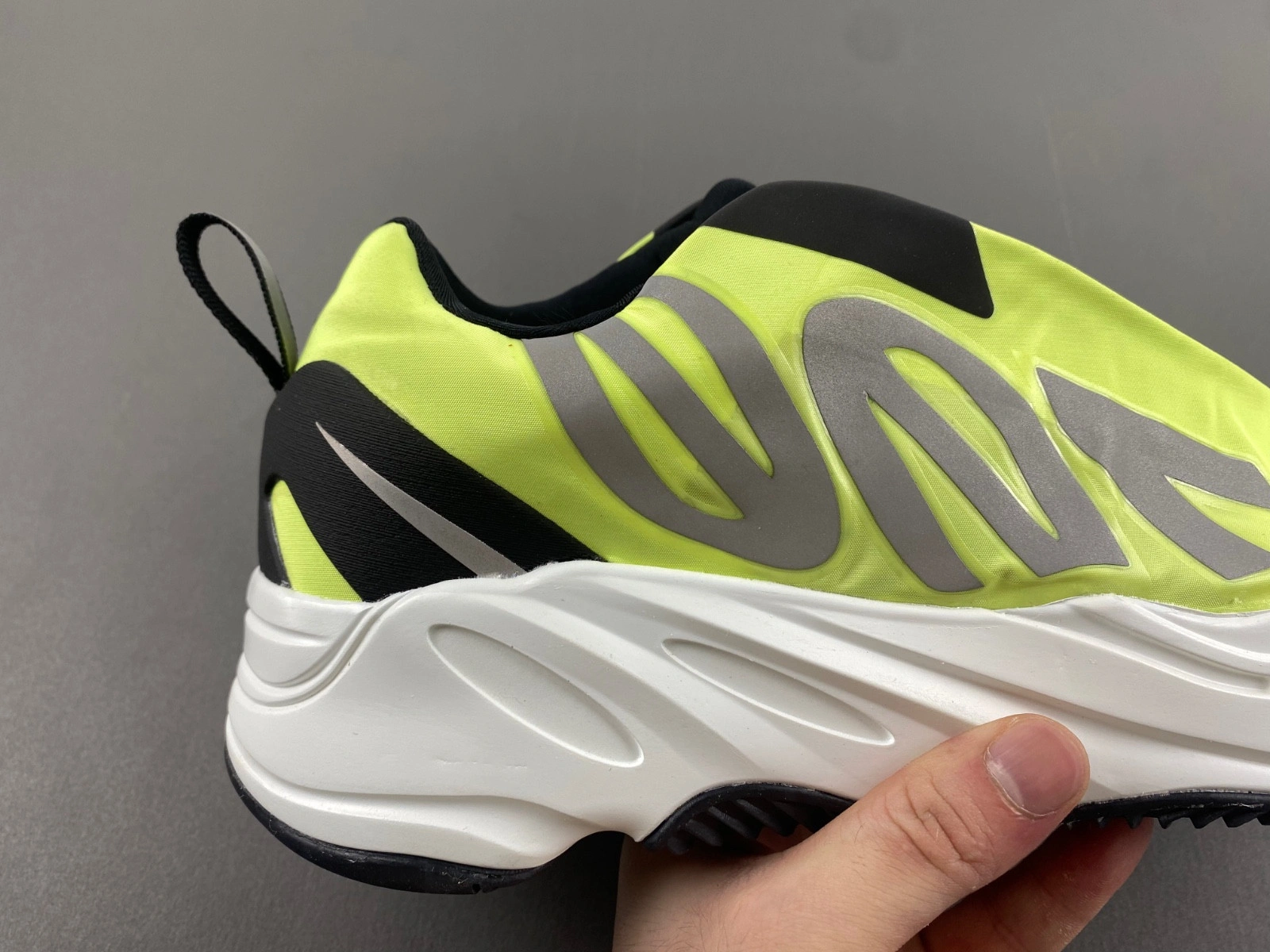 Yeezy Boost 700 MNVN Laceless 'Phosphor' - GY2055