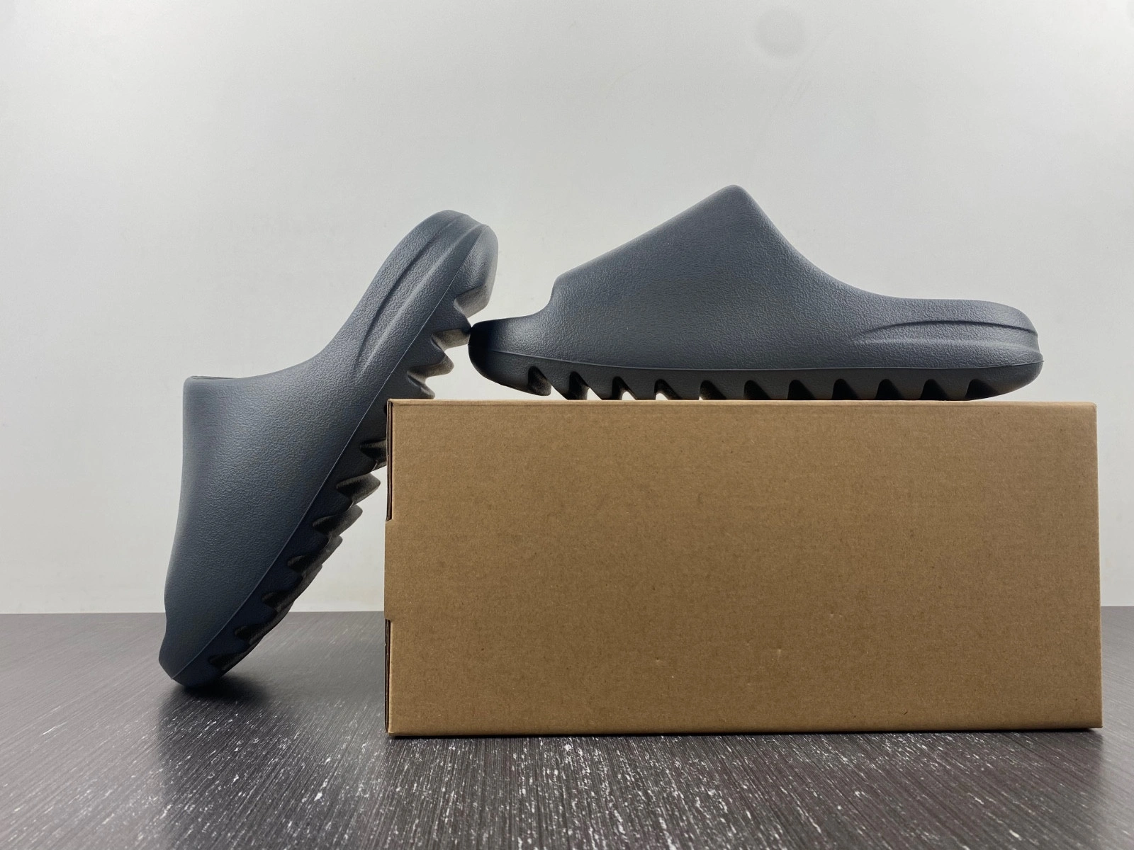 Yeezy Slide Slate Grey Men's - ID2350