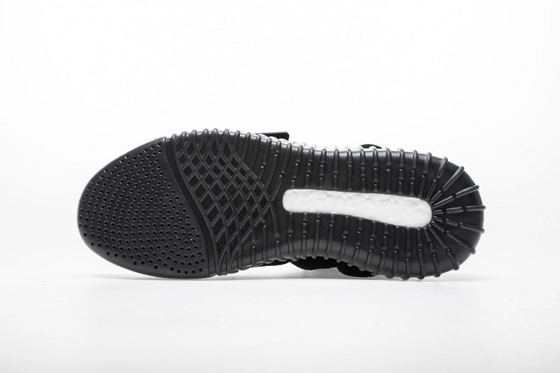 adidas  Boost 750 Triple Black  BB1839