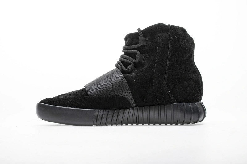 adidas  Boost 750 Triple Black  BB1839