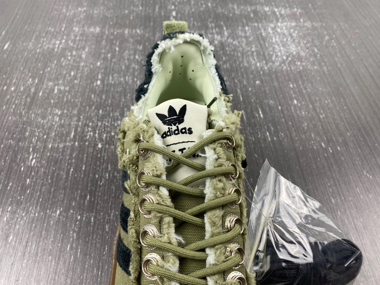adidas Campus 80s Song for the Mute Olive ID4792