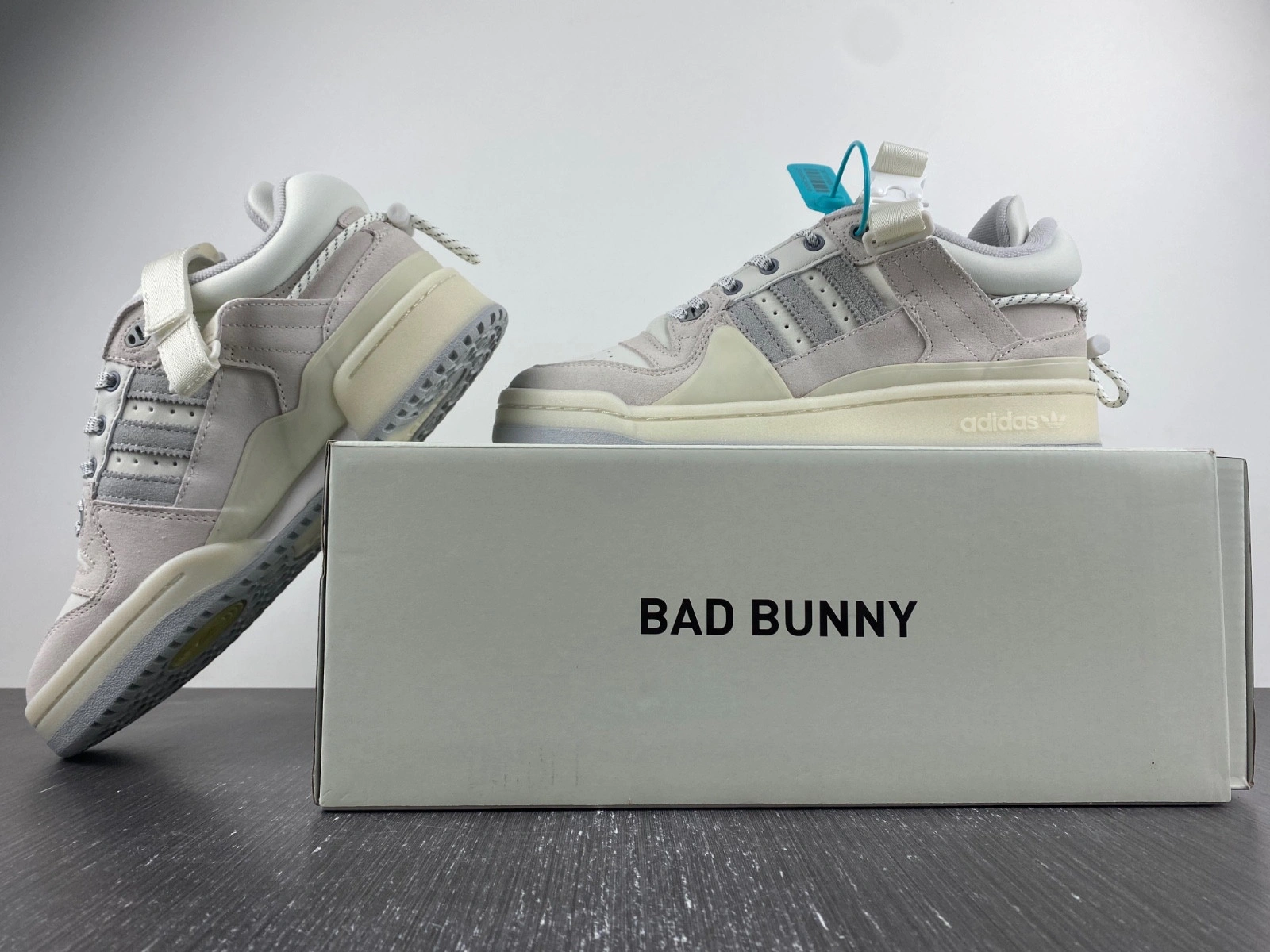 adidas Forum Buckle Low Bad Bunny Last Forum  HQ2153