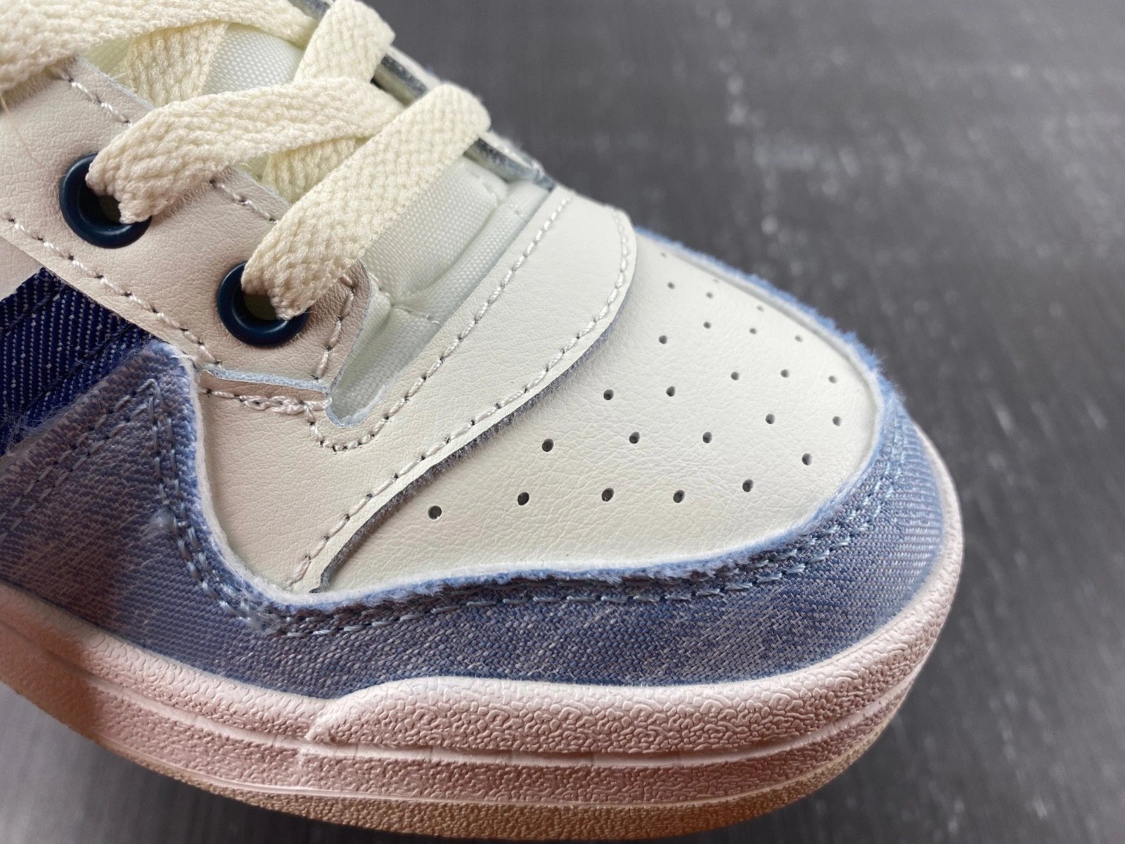 adidas Forum Low Blue Cloud White - HQ6334