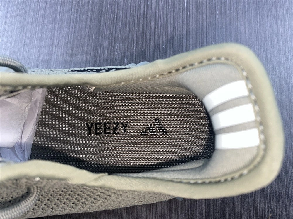 adidas Yeezy 350 V2 Granite - HQ2059