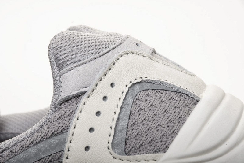 adidas Yeezy 700 V2 Static EF2829