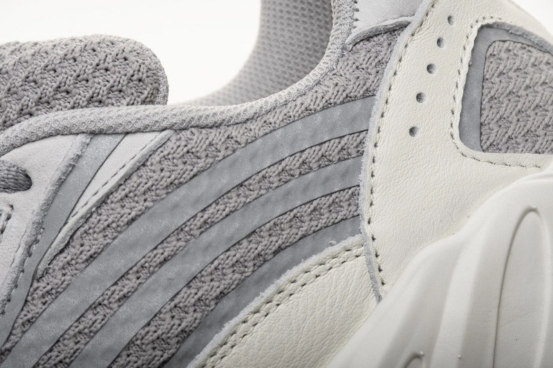 adidas Yeezy 700 V2 Static EF2829