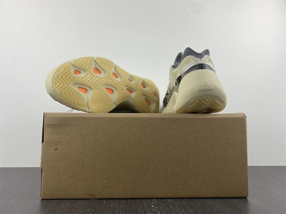 adidas Yeezy 700 V3 Fade Salt ID1674