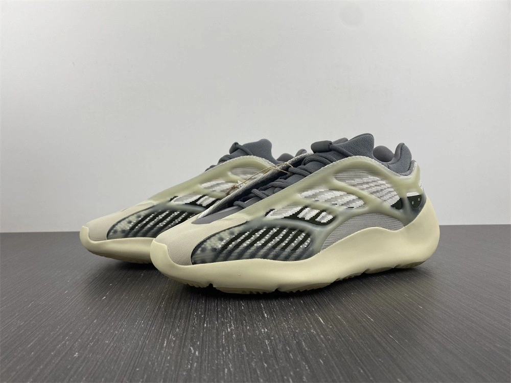 adidas Yeezy 700 V3 Fade Salt ID1674