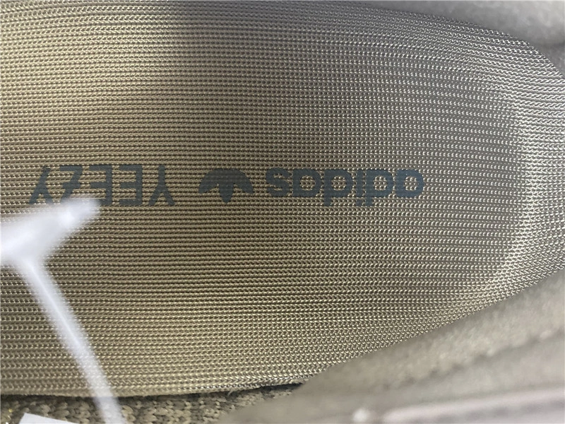 adidas Yeezy Boost 350 V2   FZ5240