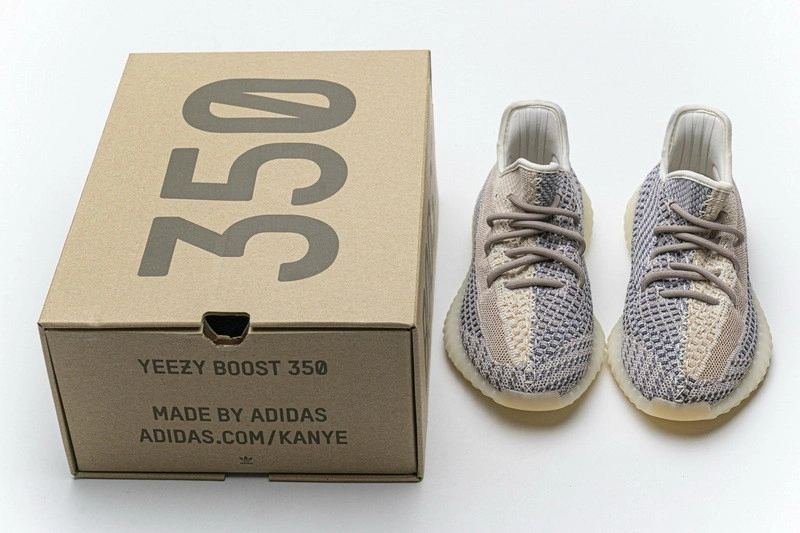 adidas Yeezy Boost 350 V2  GY7658