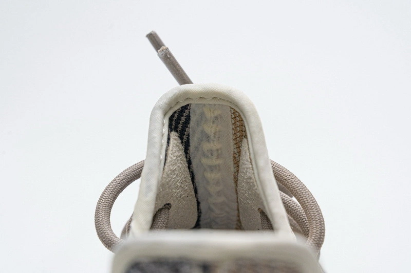 adidas Yeezy Boost 350 V2  GY7658