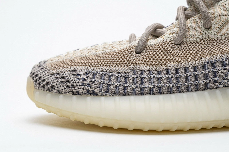 adidas Yeezy Boost 350 V2  GY7658