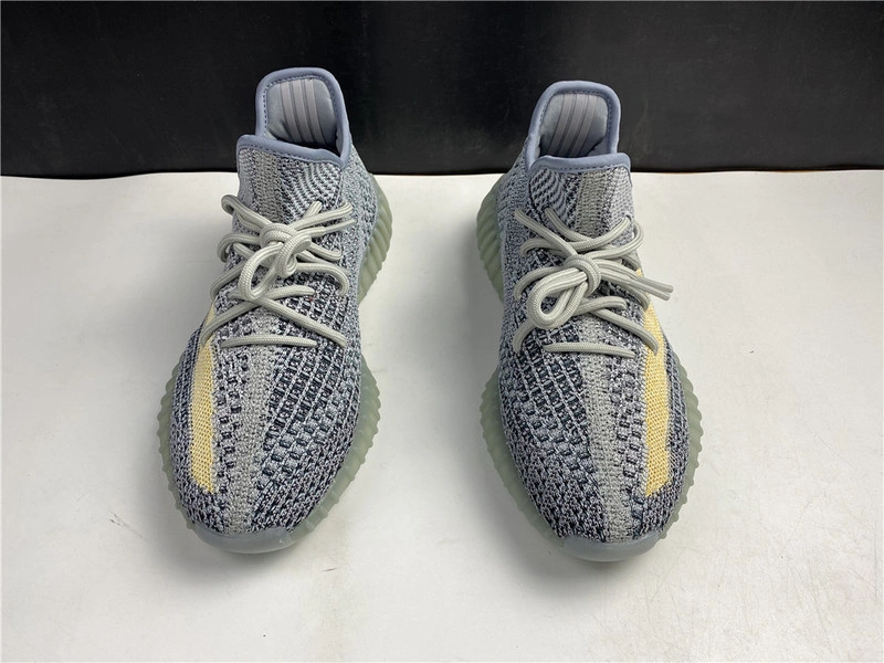 adidas Yeezy Boost 350 V2 