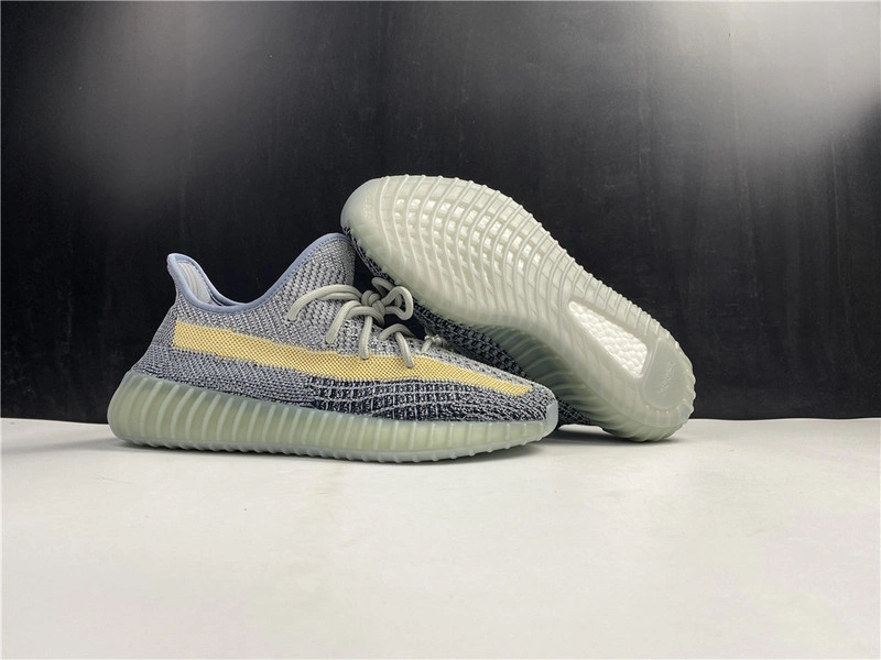 adidas Yeezy Boost 350 V2 
