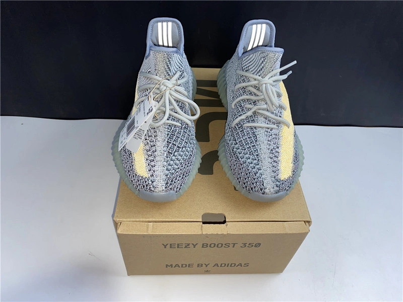 adidas Yeezy Boost 350 V2 