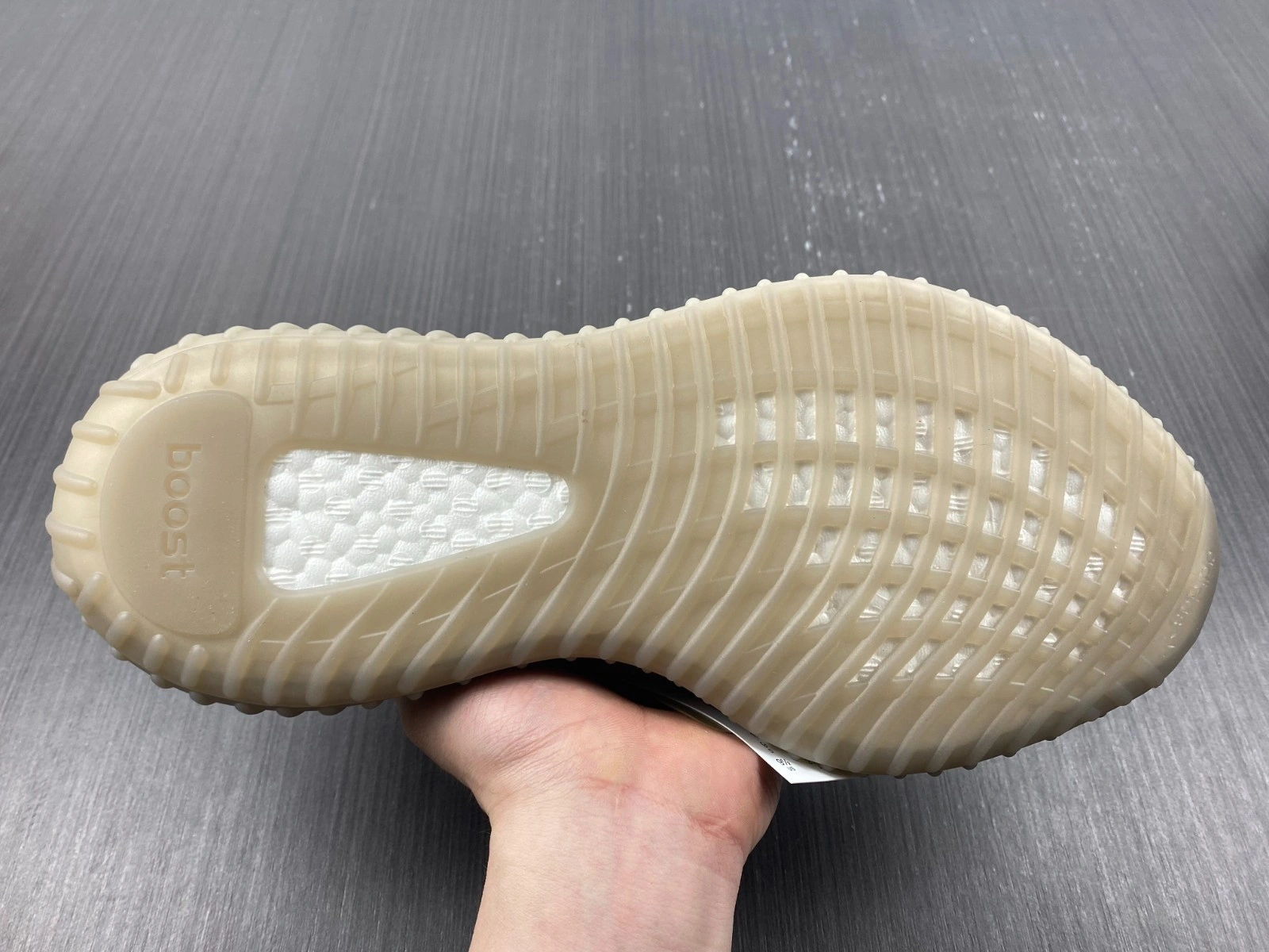 adidas Yeezy Boost 350 V2 Beige Black HP7870