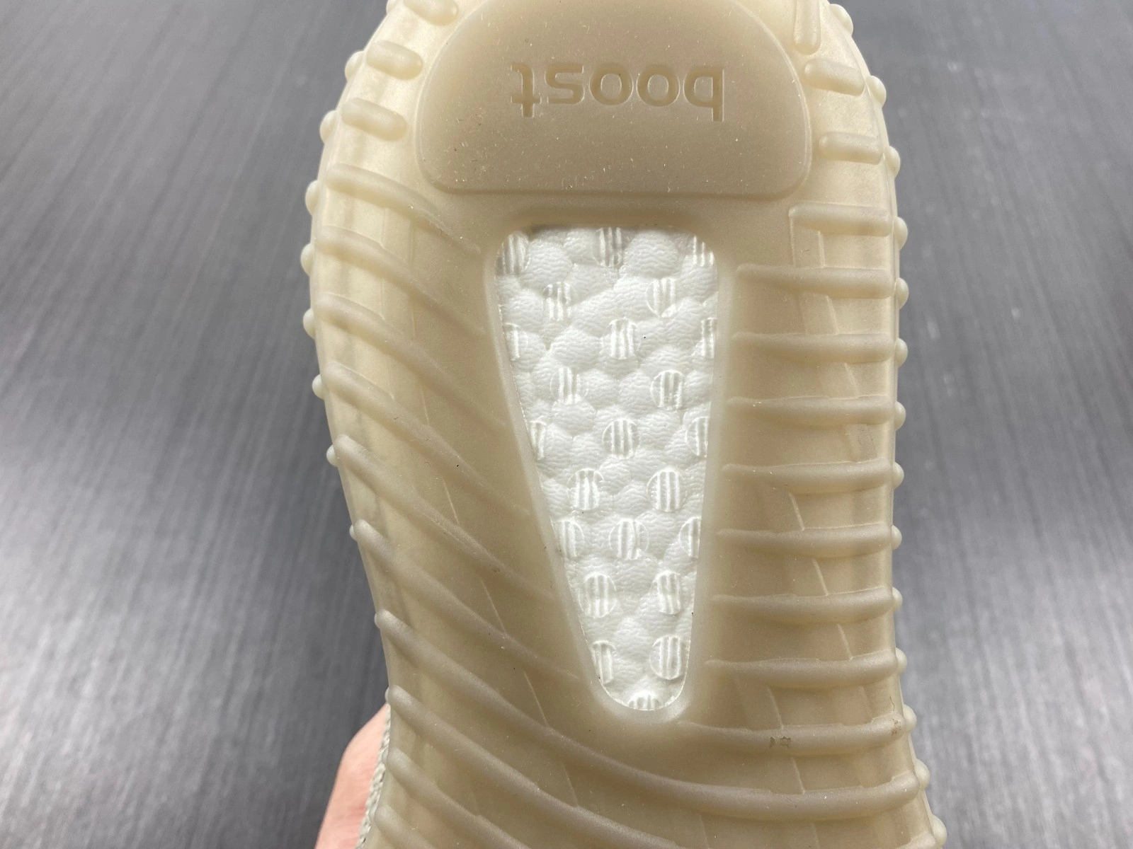 adidas Yeezy Boost 350 V2 Beige Black HP7870