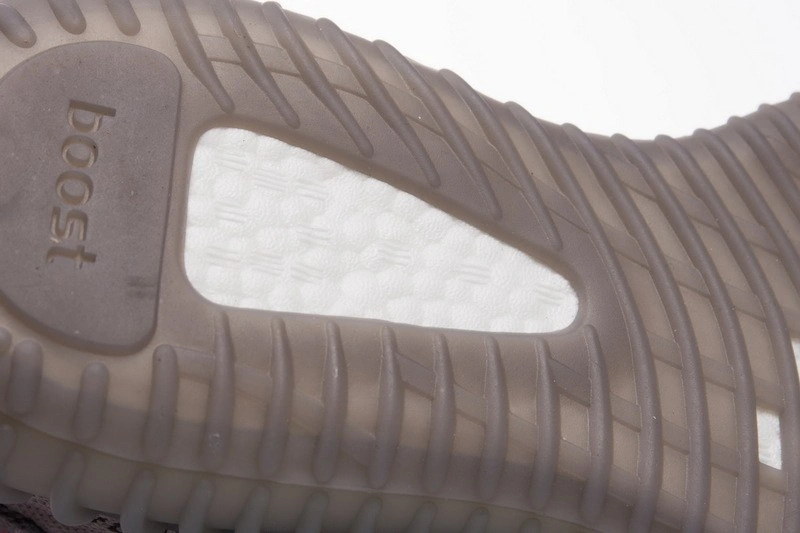 adidas Yeezy Boost 350 V2 Beluga 2.0 AH2203