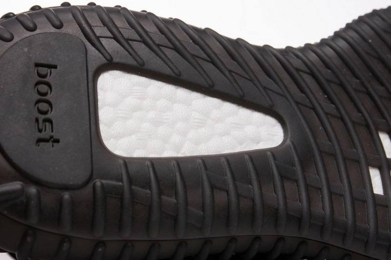 adidas Yeezy Boost 350 V2 Core Black Red BY9612