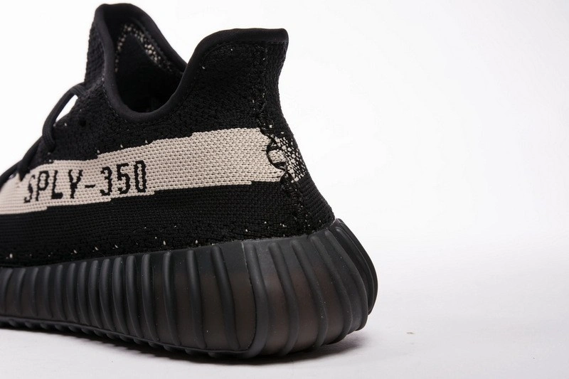 adidas Yeezy Boost 350 V2 Core Black White BY1604